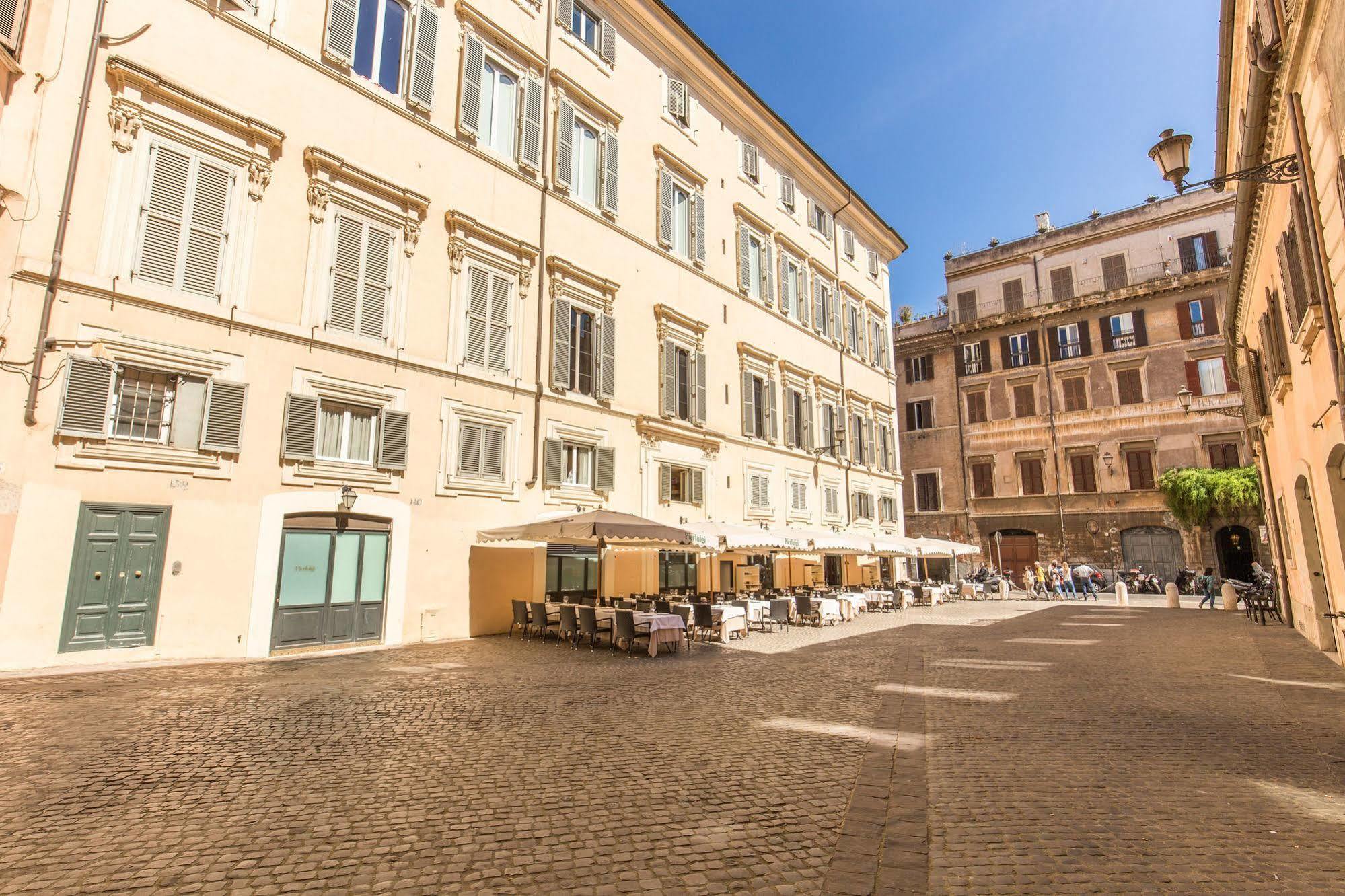 Your Suite Rome Bagian luar foto