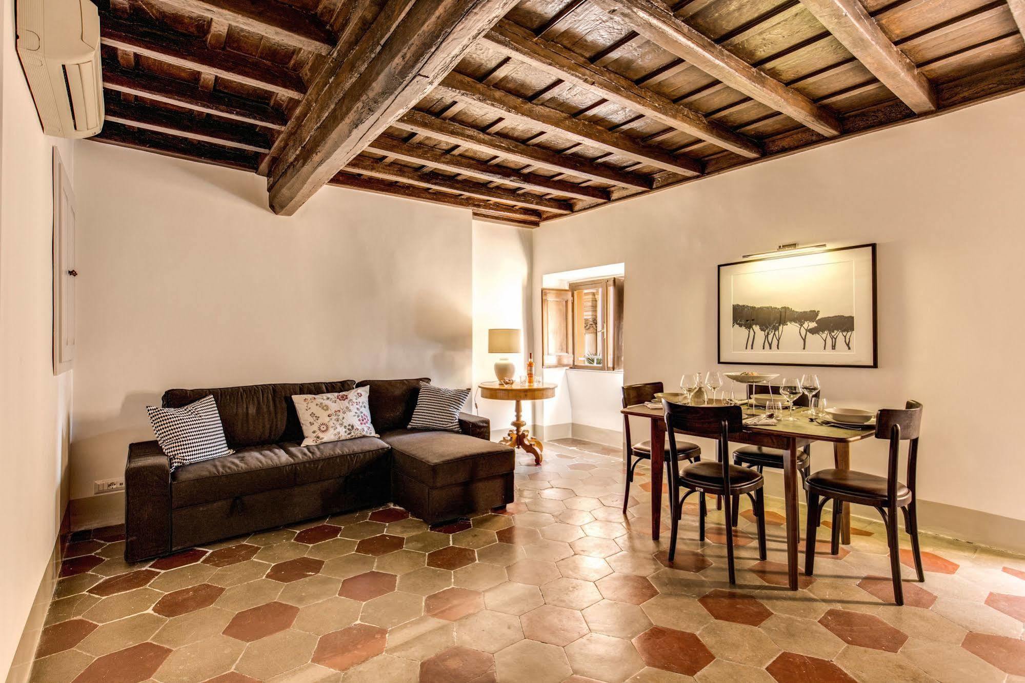 Your Suite Rome Bagian luar foto