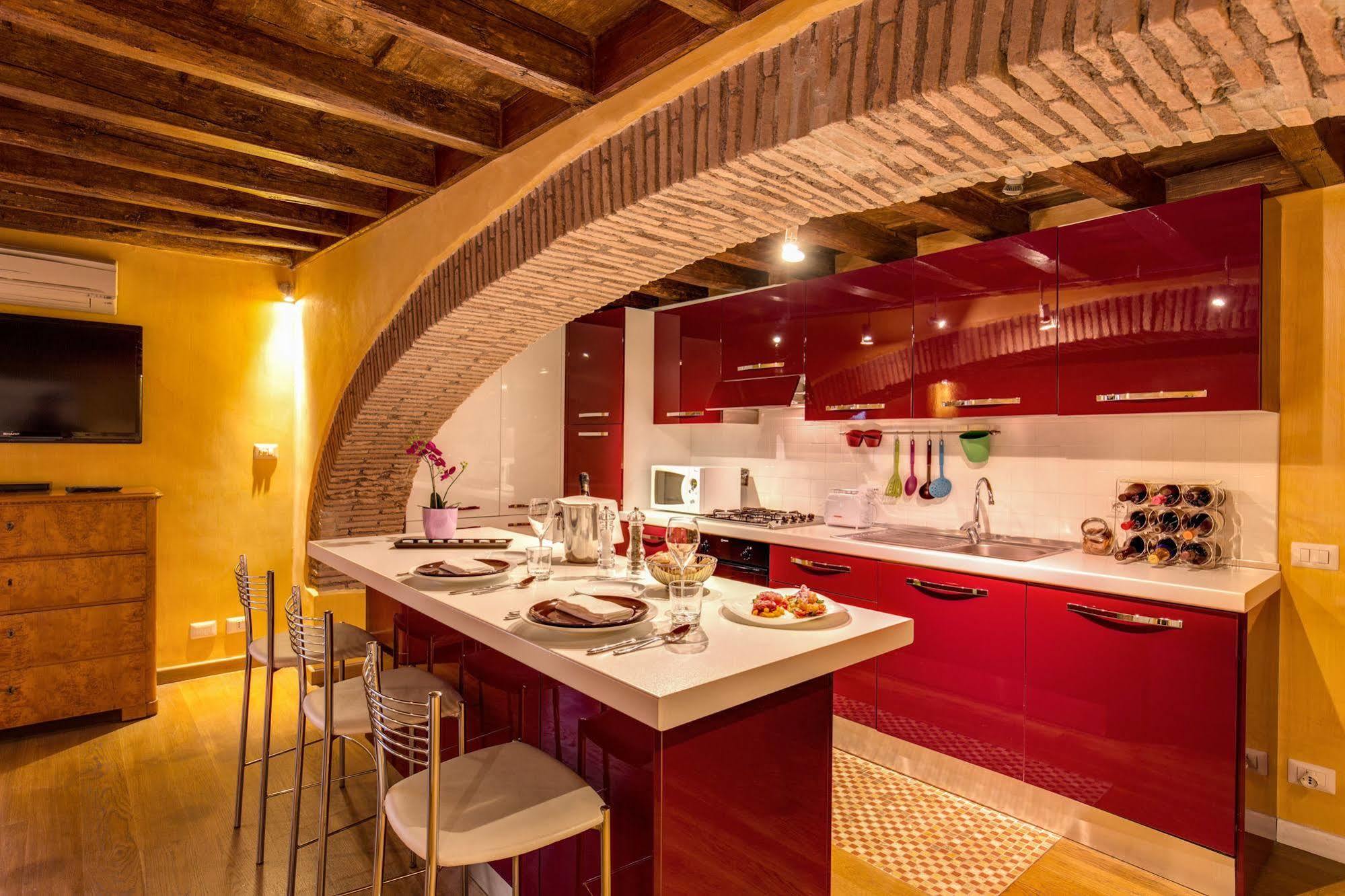 Your Suite Rome Bagian luar foto