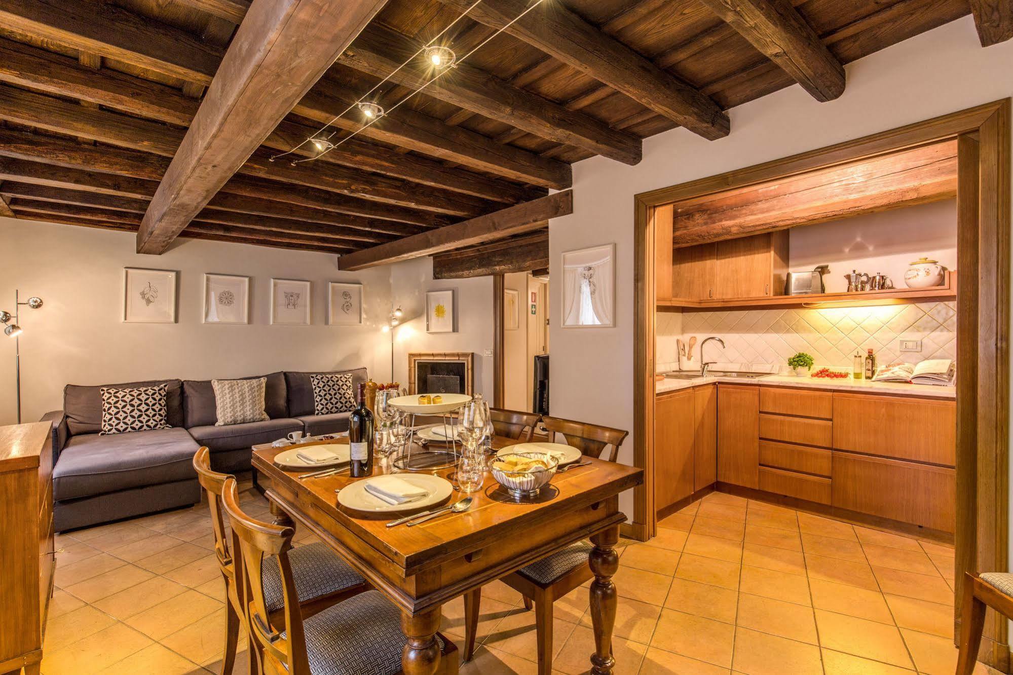 Your Suite Rome Bagian luar foto