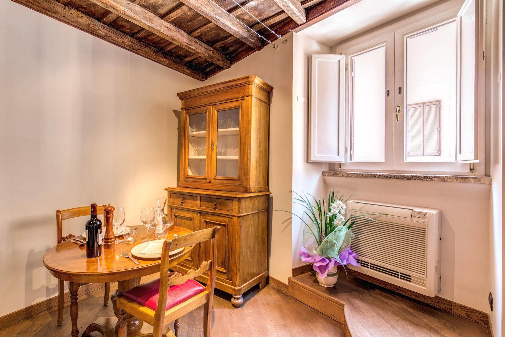 Your Suite Rome Bagian luar foto