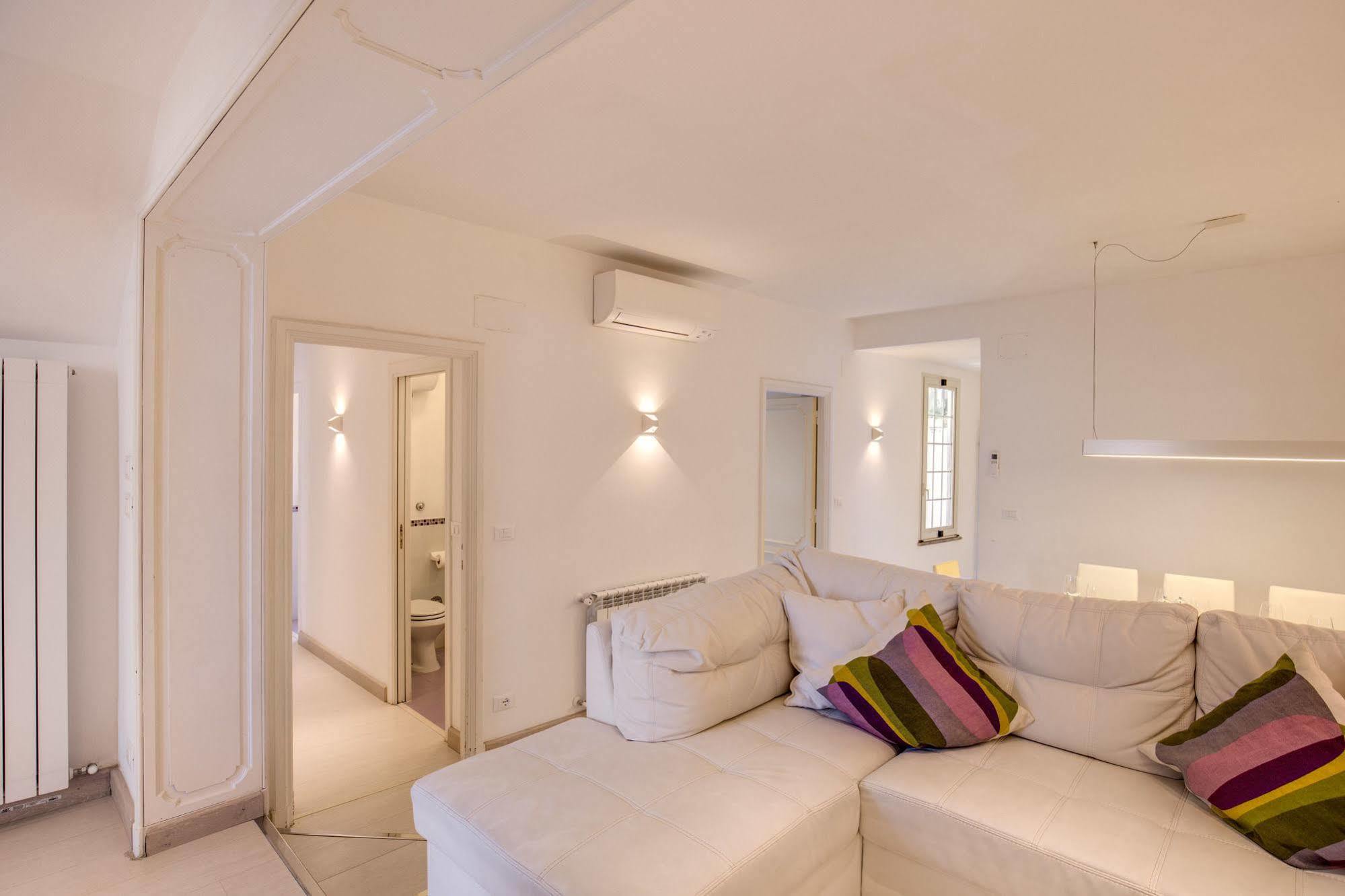 Your Suite Rome Bagian luar foto